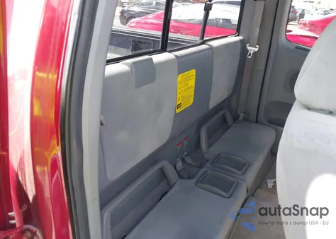 2006 Toyota Tacoma из США, поврежденный, VIN 5TETX22NX6Z180531